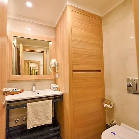 Aparthotel Alesta Midtown Fethiye
