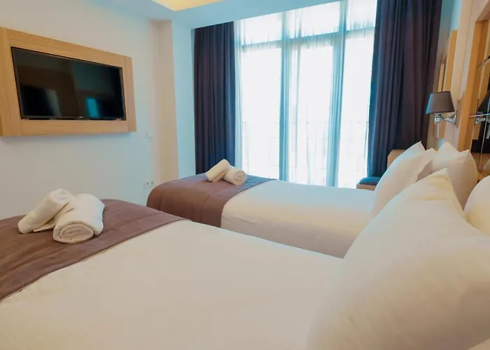 Alesta Midtown Apart Otel 4*