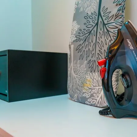 Alesta Midtown 4* フェティエ